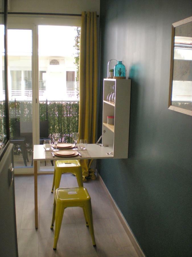 Nicelidays - Le Berlioz - City Central - 7Min From Beaches Экстерьер фото